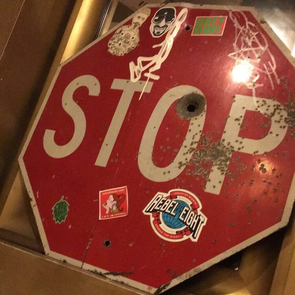 Meet your Posher, Cherre B.. @unencumberedunicorn - Picture 4 of 4